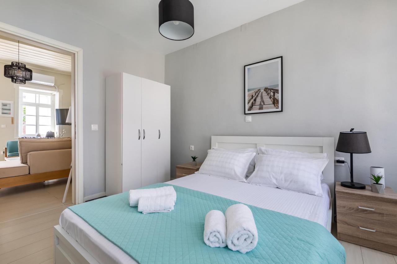 Helios Lovely Apartment Skopelos Extérieur photo